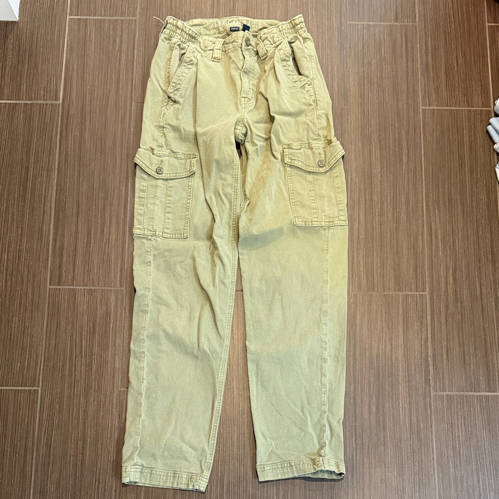 American Eagle Outfitters Women's Tan Cargo Pants